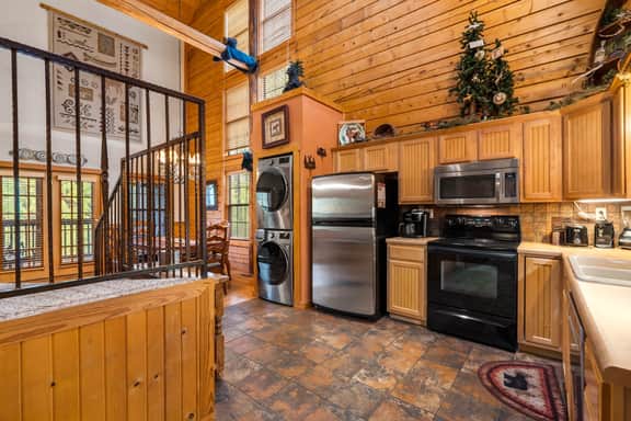 Cabins at Grand Mountain - Cabin 221 - 2 BD | DX - Image 3