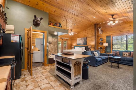 Cabins at Grand Mountain - Cabin 279 - 1 BD | WK | PMR | PY - Image 4