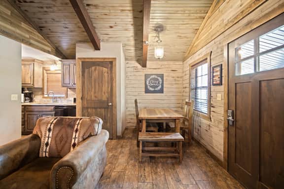 Indian Point - Cabins 10 - 1 BD | DNR | LV - Image 5