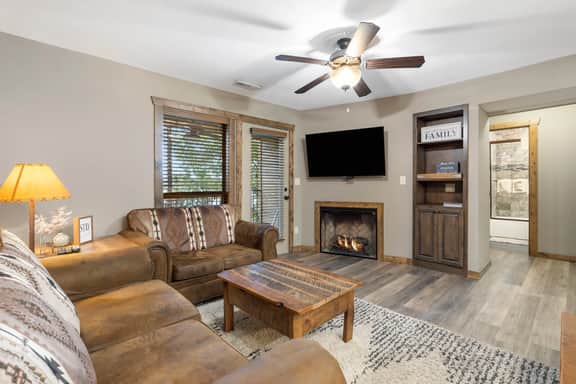Indian Point - Condo 0506 - 4 BD | LV - Image 5