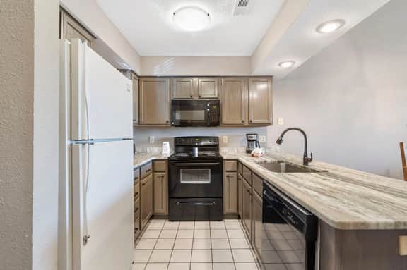 Indian Point - Condo 0610 - 2 BD | LV - Image 5