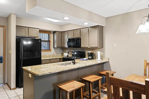 Indian Point - Condo 0606 - 2 BD | WK | LV - Image 2