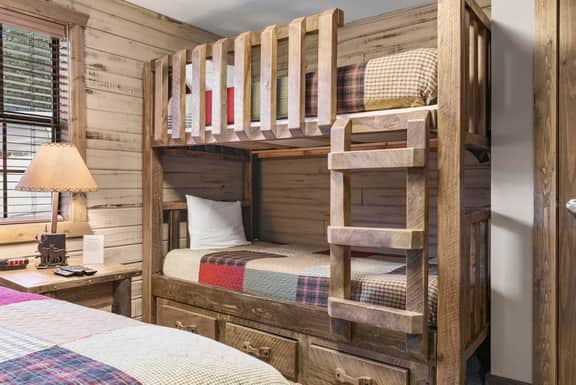 Indian Point - Cabins 21 - 2 BD | DNR | LTD - Image 3