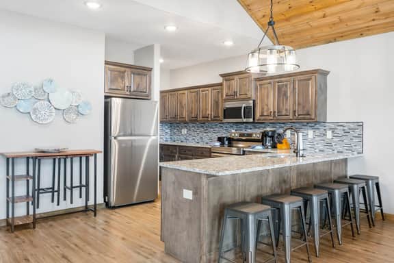 Indian Point - Lodge 150-29 - 4 BD | PS - Image 4