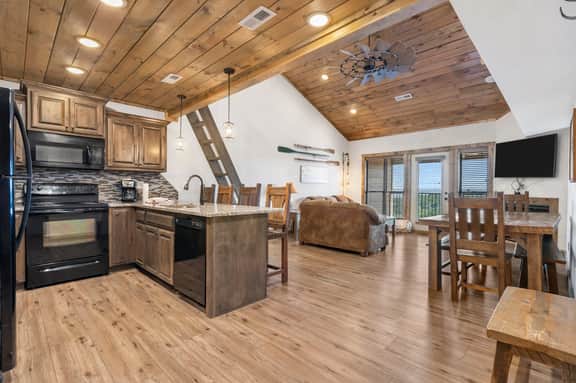 Indian Point - Condo 1510 - 3 BD + L | LV - Image 5