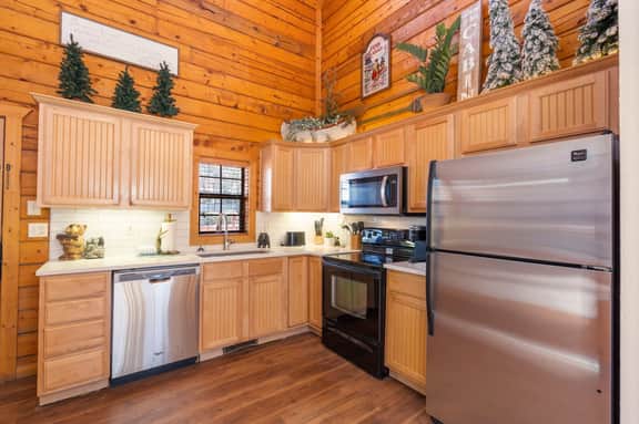 Cabins at Grand Mountain - Cabin 318 - 2 BD + L | PMR - Image 5