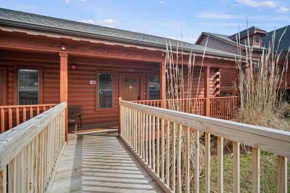 Cabins at Grand Mountain - Cabin 103 - 1 BD | DX | PY - Image 4