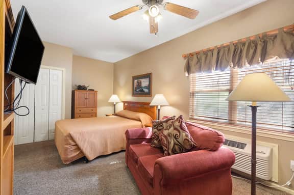 OakRidge - Condo 707 B | QS - Image 3
