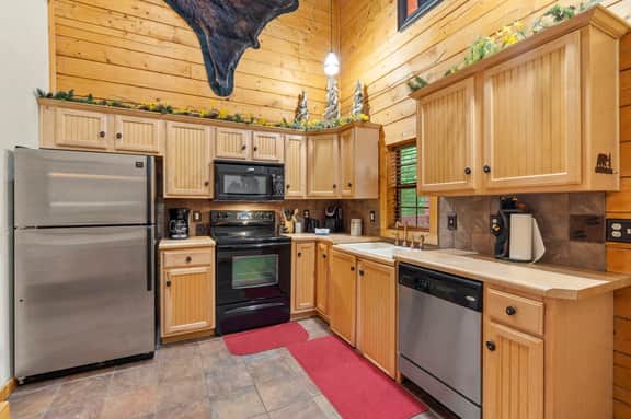 Cabins at Grand Mountain - Cabin 138 - 2 BD + L | PMR | WK | HR - Image 2