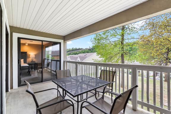 Pointe - 6410 - 3 BD + L | DX - Image 3