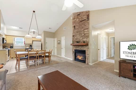 OakRidge - Condo 732 A | WK | 1 BD - Image 4