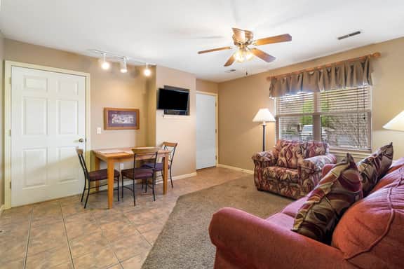OakRidge - Condo 716 B | WK | QS - Image 4
