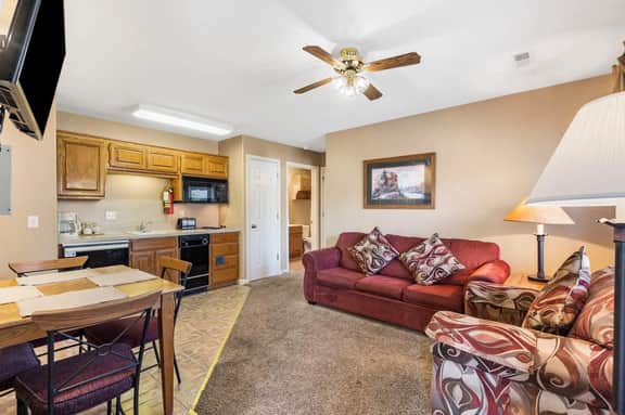 OakRidge - Condo 714 B | WK | QS - Image 3