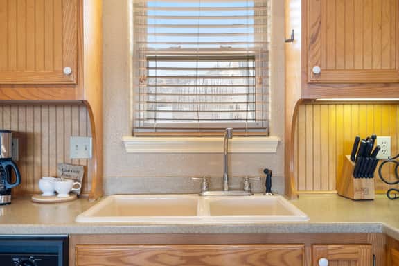 OakRidge - Condo 751 A | 1 BD - Image 3
