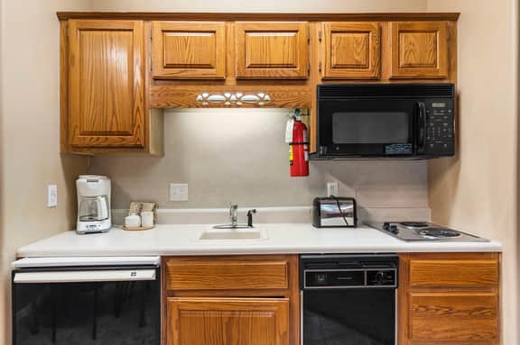 OakRidge - Condo 723 B | QS - Image 2