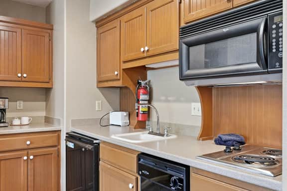OakRidge - Condo 744 B | WK | QS - Image 4