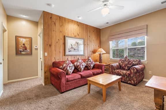 OakRidge - Condo 747 B | QS - Image 3