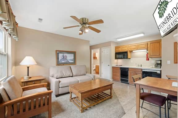 OakRidge - Condo 718 B | WK | QS - Image 2