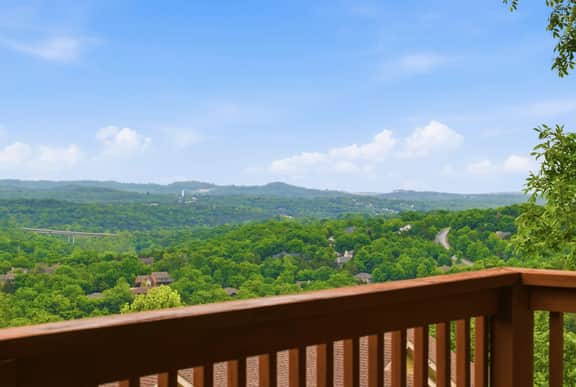 OakRidge - Condo 752 AB | WK | 2 BD - Image 4