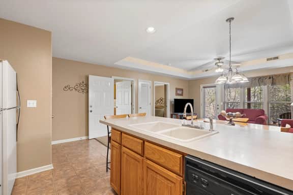 OakRidge - Condo 701 AB | 2 BD - Image 5