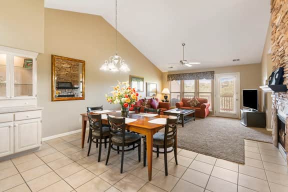 OakRidge - Condo 784 AB | WK | 2 BD - Image 3