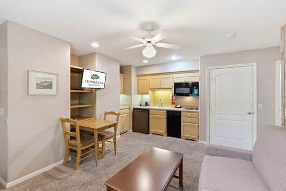 OakRidge - Condo 730 B | WK | QS - Image 2