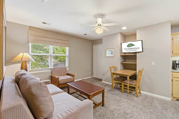 OakRidge - Condo 730 B | WK | QS - Image 5