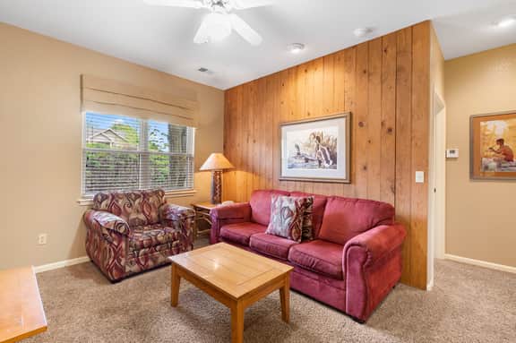 OakRidge - Condo 763 B | QS - Image 2