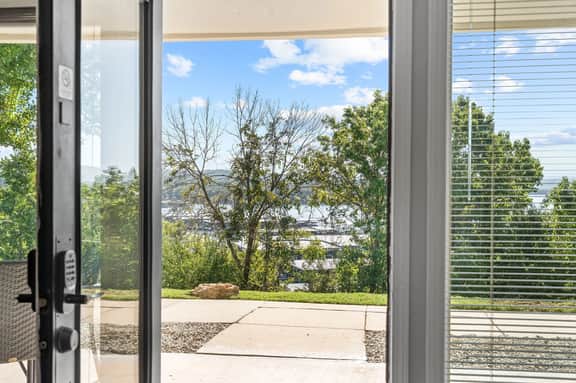 Rock Lane - Condo 501 - 1 BD | LTD - Image 3