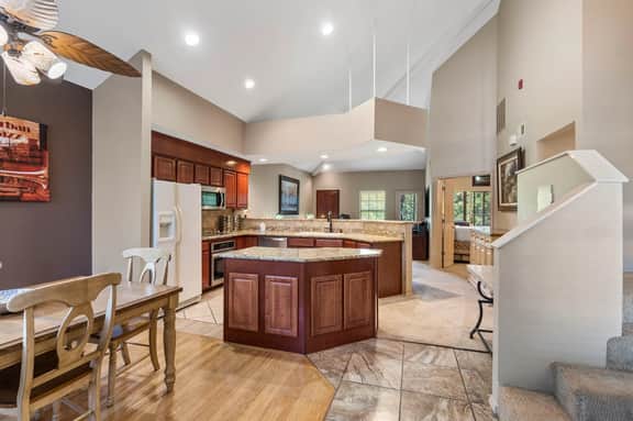Legacy 2-5 - 3 BD - Image 5