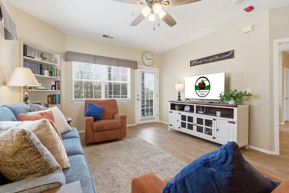Greensview 330BC - 2 BD- Breezy Hill Retreat - Image 3