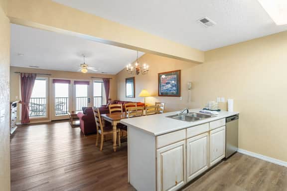 Rock Lane - Condo 446 - 2 BD | LV - Image 4