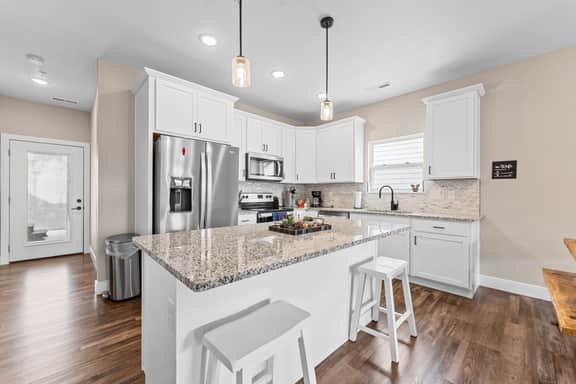 Branson Cove - Sunset Lodge - 3 BD - Image 3