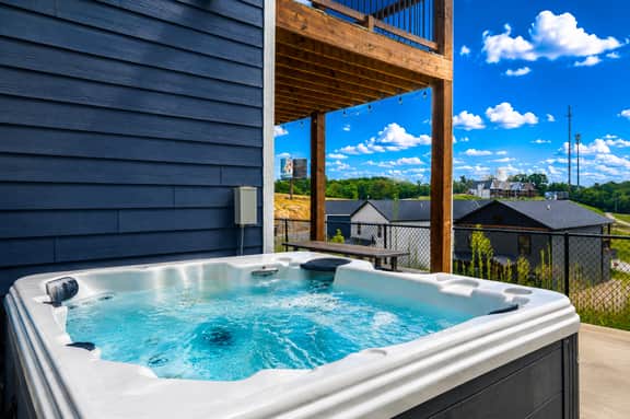 Chateau North - Tranquility Shores Lodge - 9 BD - Image 3