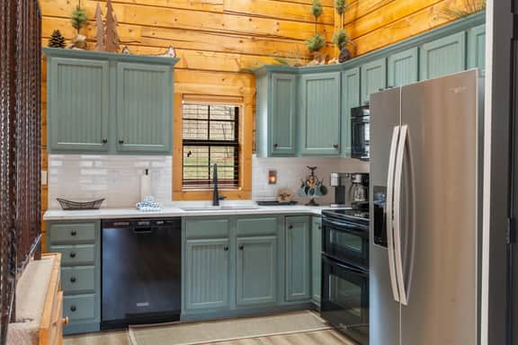 Cabins at Grand Mountain - Cabin 152 - 2 BD + L | PMR - Image 2