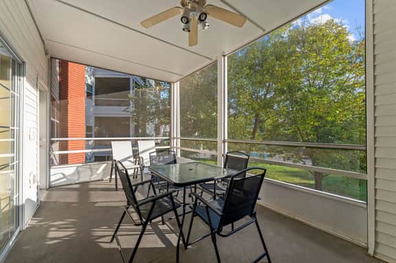 Greensview 320BC - 2 BD | WK - Image 4