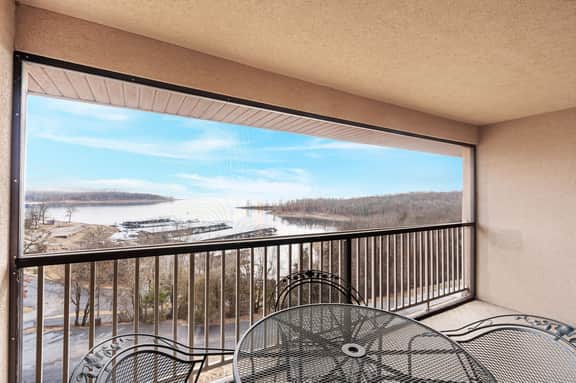 Rock Lane - Condo 447 - 2 BD | LV - Image 4
