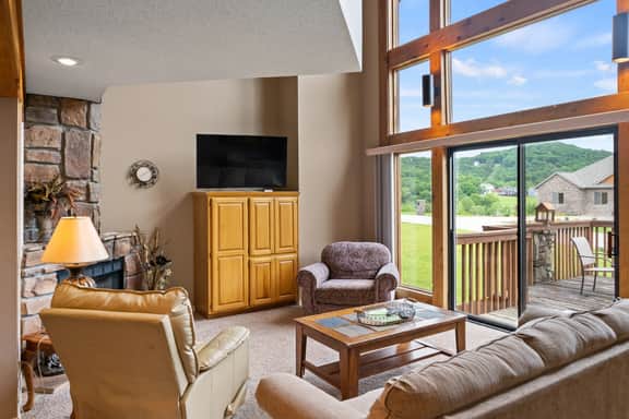 Table Rock Landing - Unit 29 - Image 4