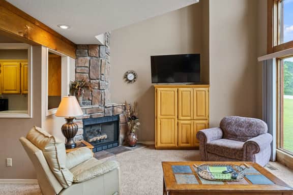 Table Rock Landing - Unit 29 - Image 5