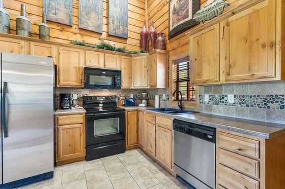 Cabins at Grand Mountain - Cabin 110 - 2 BD | WK - Image 2