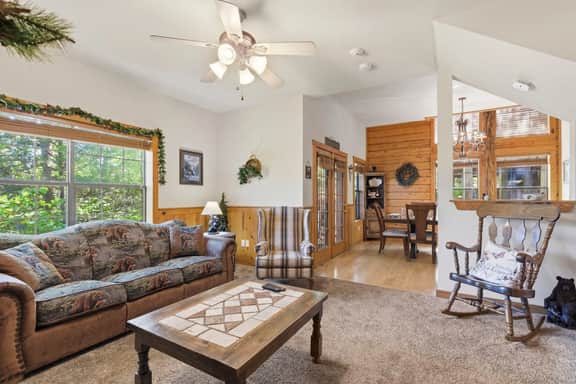Cabins at Grand Mountain - Cabin 271 - 2 BD + L | DX | CN - Image 3