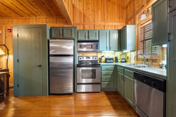 Cabins at Green Mountain - Cabin 30 - 2 BD + L - Image 4