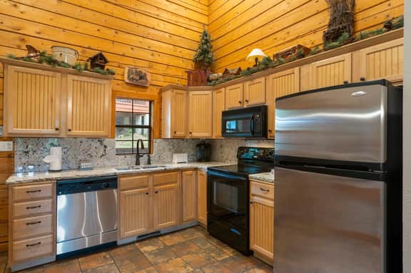 Cabins at Grand Mountain - Cabin 235 - 2 BD | WK - Image 2