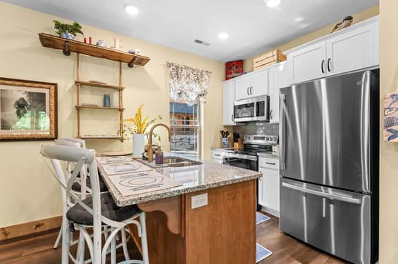 Tall Timbers - MOLA - 2 BD - Image 3