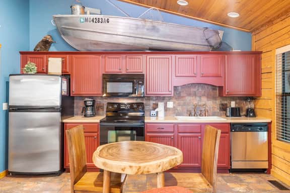Cabins at Grand Mountain - Cabin 281 - 1 BD | PMR - Image 3