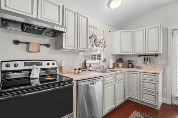 Brushy Creek - Randy's Bison Lodge - 1 BD - Image 2