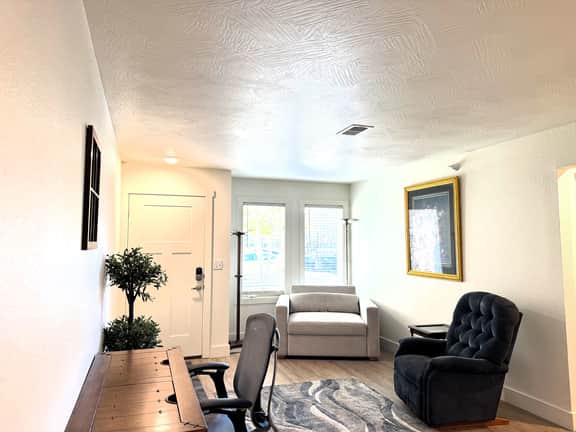 Roark J-2 - 2 BD - Image 2