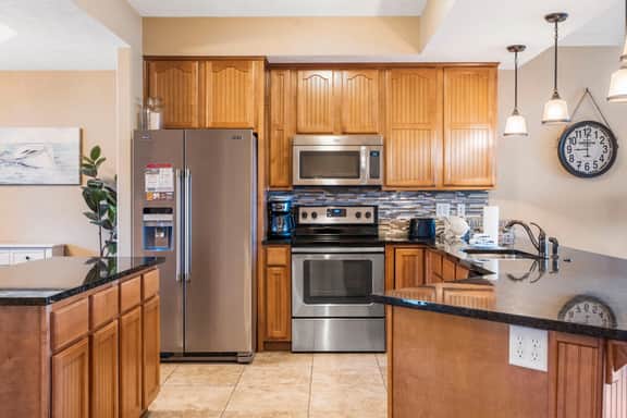Majestic 213 - 2 BD | LAKE - Image 2