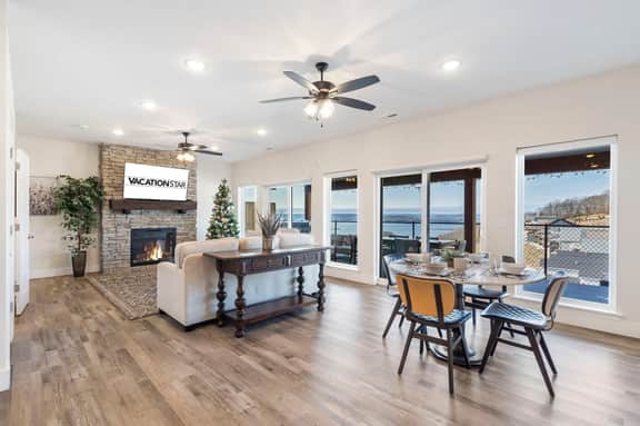 Chateau North - Blue Diamond Lodge - 5 BD - Image 2