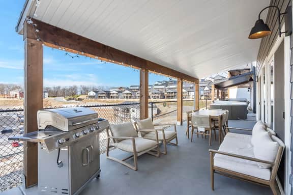 Chateau North - Blue Diamond Lodge - 5 BD - Image 5
